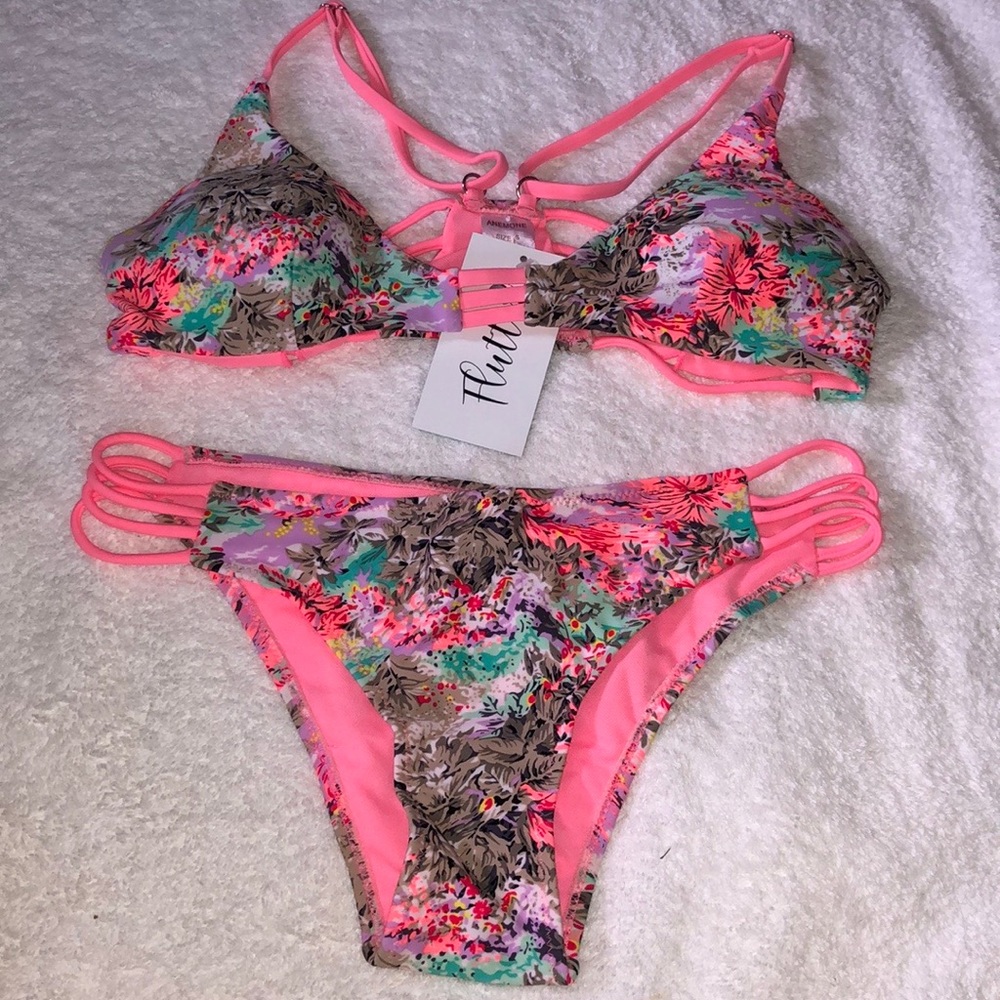 NWT pink bikini